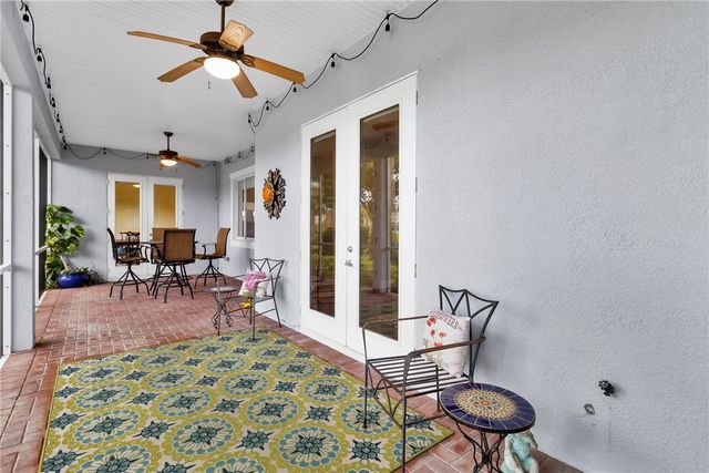 7330 36th Court, Vero Beach, FL 32967