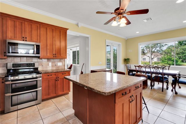 7330 36th Court, Vero Beach, FL 32967