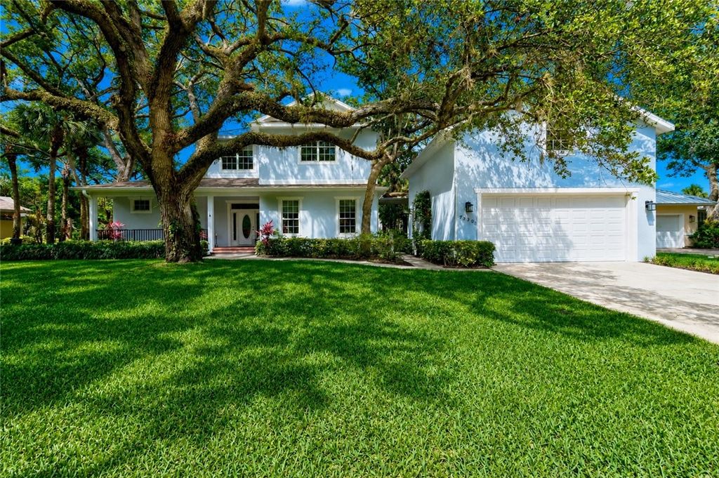 7330 36th Court, Vero Beach, FL 32967