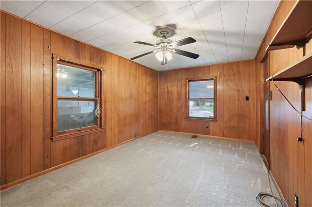 8816 Daniel Boone Road, Kansas City, MO 64114