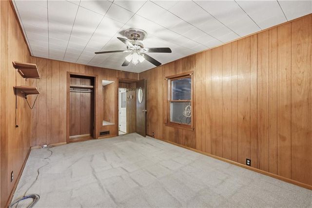 8816 Daniel Boone Road, Kansas City, MO 64114