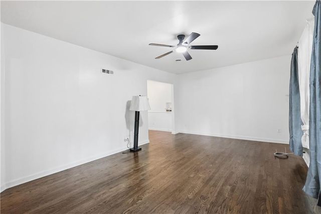 8816 Daniel Boone Road, Kansas City, MO 64114