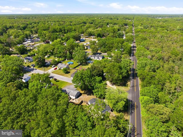 105 ROBERT BEST RD, Egg Harbor Township, NJ 08234