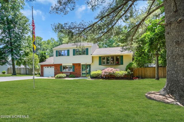 37 Gordons Corner Road, Manalapan, NJ 07726