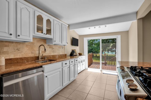 37 Gordons Corner Road, Manalapan, NJ 07726