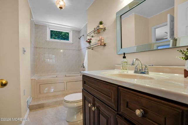 37 Gordons Corner Road, Manalapan, NJ 07726