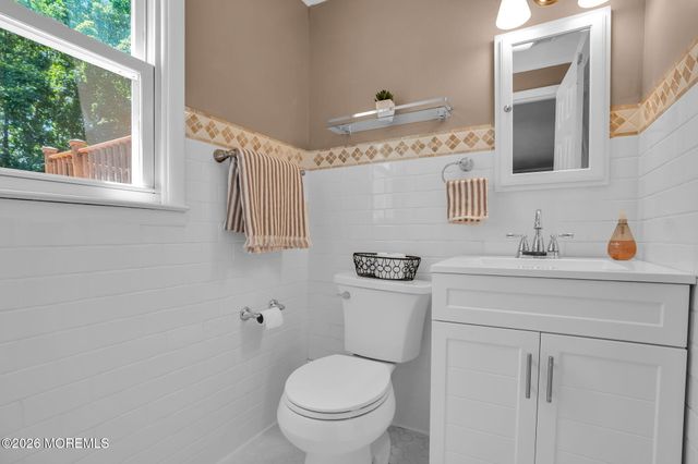 37 Gordons Corner Road, Manalapan, NJ 07726