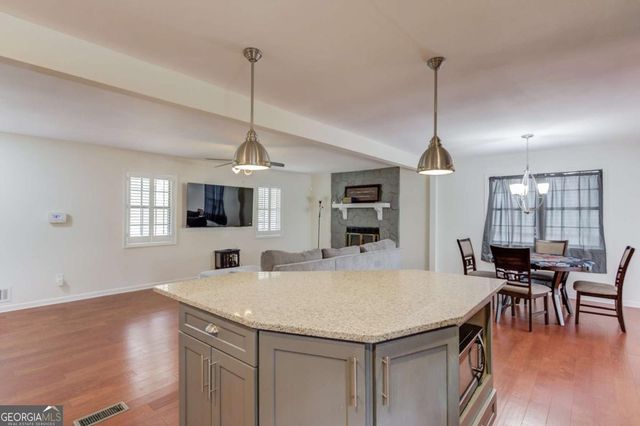 2846 Mountbery Drive, Snellville, GA 30039