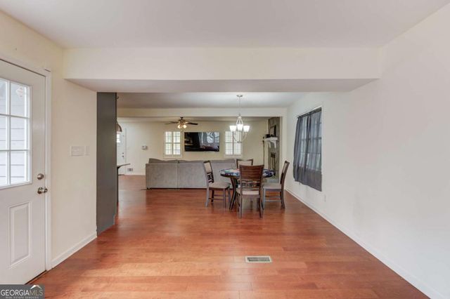 2846 Mountbery Drive, Snellville, GA 30039