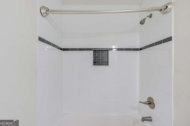 2846 Mountbery Drive, Snellville, GA 30039