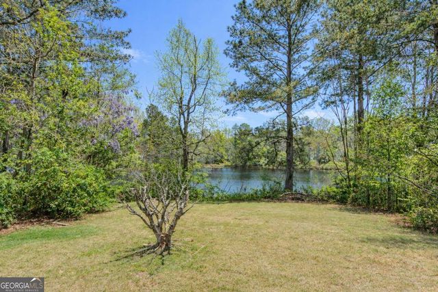 2846 Mountbery Drive, Snellville, GA 30039