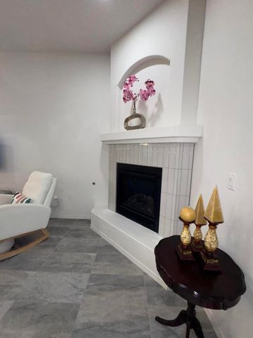 3245 Oakmount Drive SE, Albuquerque, NM 87124