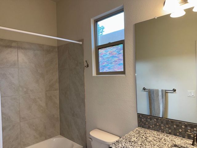 3245 Oakmount Drive SE, Albuquerque, NM 87124