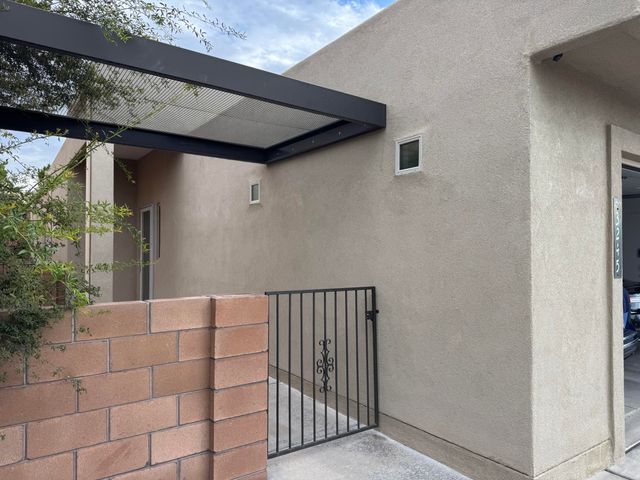 3245 Oakmount Drive SE, Albuquerque, NM 87124