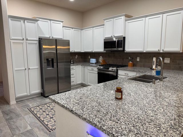 3245 Oakmount Drive SE, Albuquerque, NM 87124