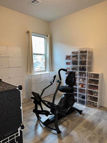3245 Oakmount Drive SE, Albuquerque, NM 87124