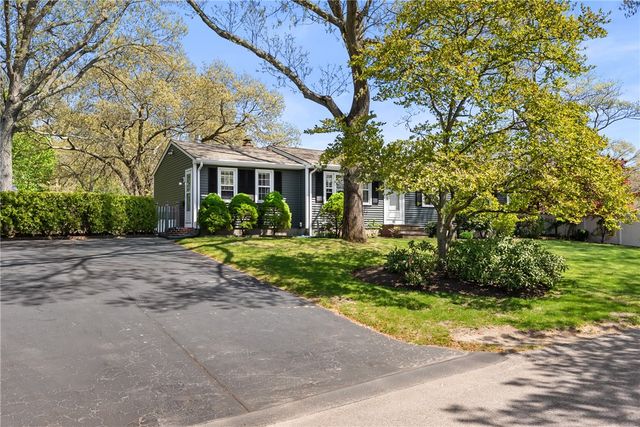 91 Hilton Road, Warwick, RI 02889