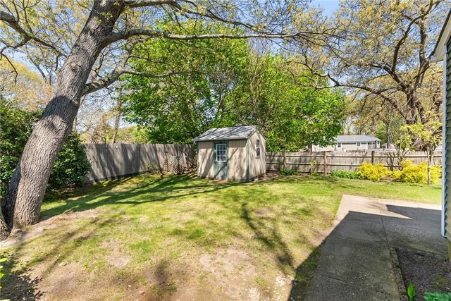 91 Hilton Road, Warwick, RI 02889