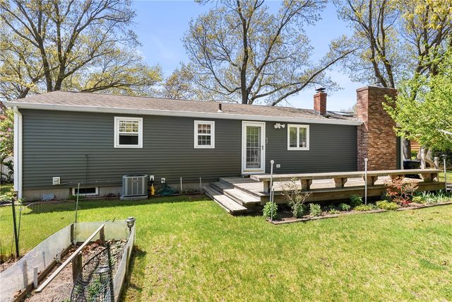 91 Hilton Road, Warwick, RI 02889