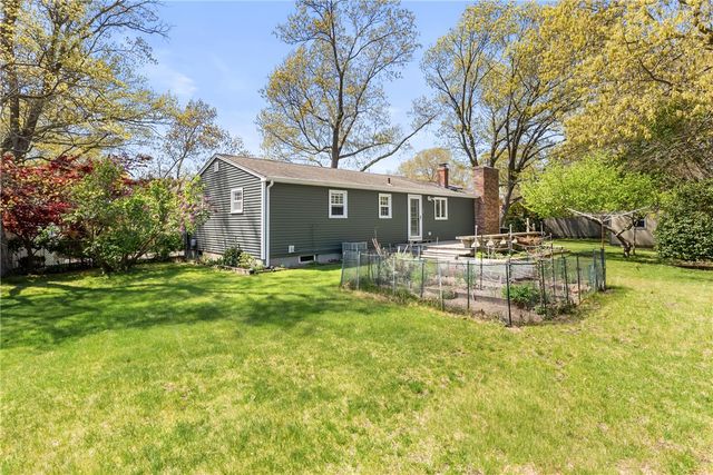 91 Hilton Road, Warwick, RI 02889