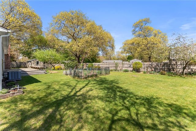 91 Hilton Road, Warwick, RI 02889