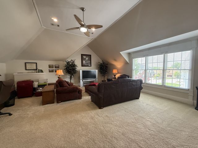 414 Ridgecrest Ln, Lebanon, TN 37087
