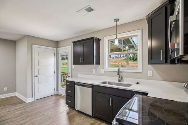 306 Cardinal Creek, Clarksville, TN 37040