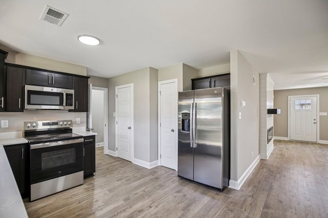 306 Cardinal Creek, Clarksville, TN 37040