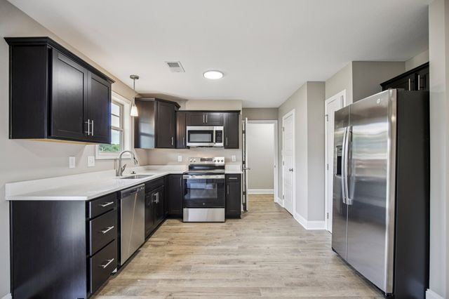306 Cardinal Creek, Clarksville, TN 37040