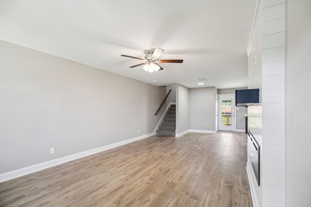 306 Cardinal Creek, Clarksville, TN 37040