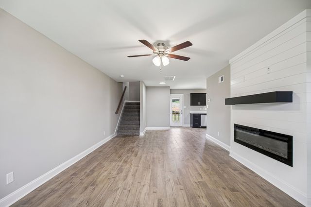 306 Cardinal Creek, Clarksville, TN 37040