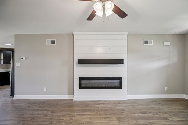 306 Cardinal Creek, Clarksville, TN 37040