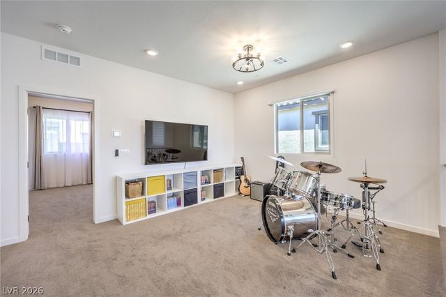 175 Medianoche Street, Las Vegas, NV 89138