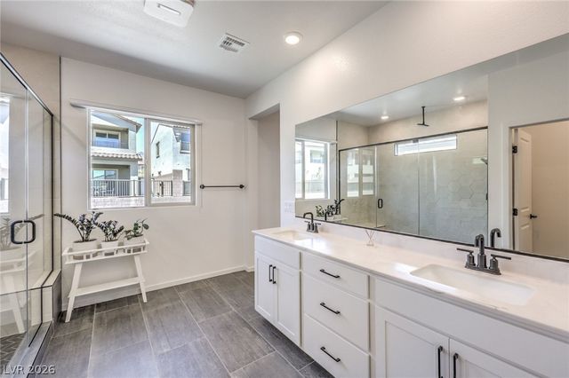 175 Medianoche Street, Las Vegas, NV 89138