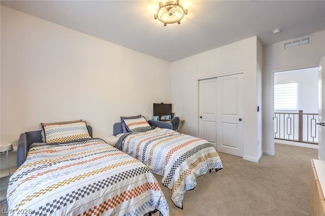 175 Medianoche Street, Las Vegas, NV 89138