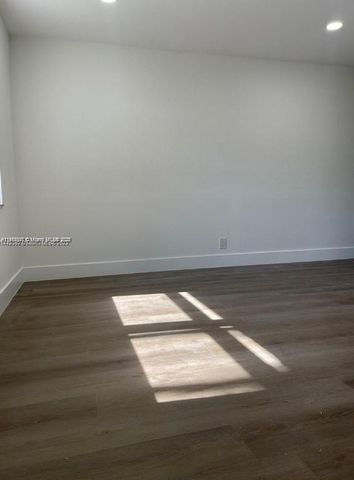 1814 SW 22nd St 1, Fort Lauderdale, FL 33315