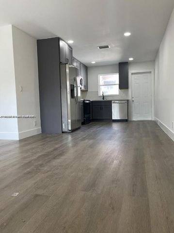 1814 SW 22nd St 1, Fort Lauderdale, FL 33315