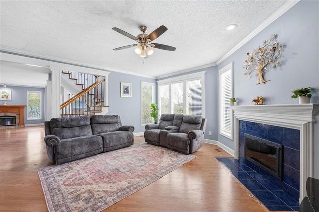 14741 Robinson Street, Overland Park, KS 66223