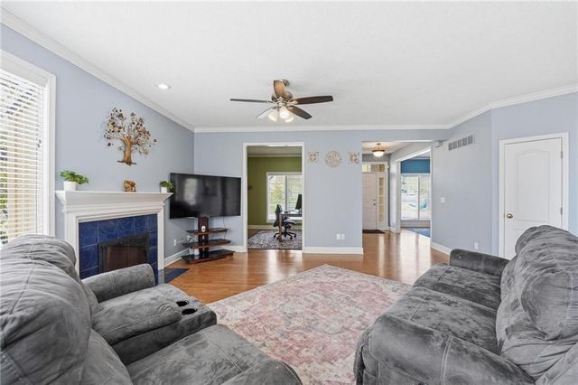 14741 Robinson Street, Overland Park, KS 66223