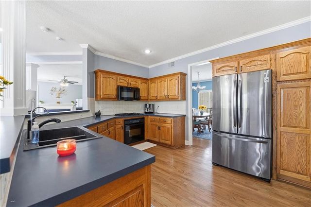 14741 Robinson Street, Overland Park, KS 66223