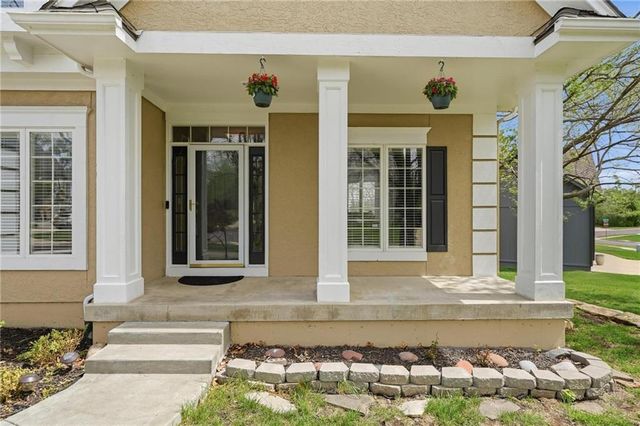 14741 Robinson Street, Overland Park, KS 66223