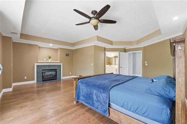 14741 Robinson Street, Overland Park, KS 66223