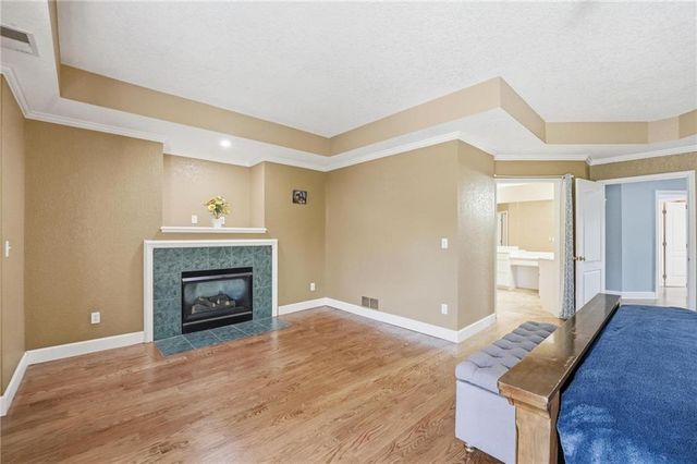 14741 Robinson Street, Overland Park, KS 66223