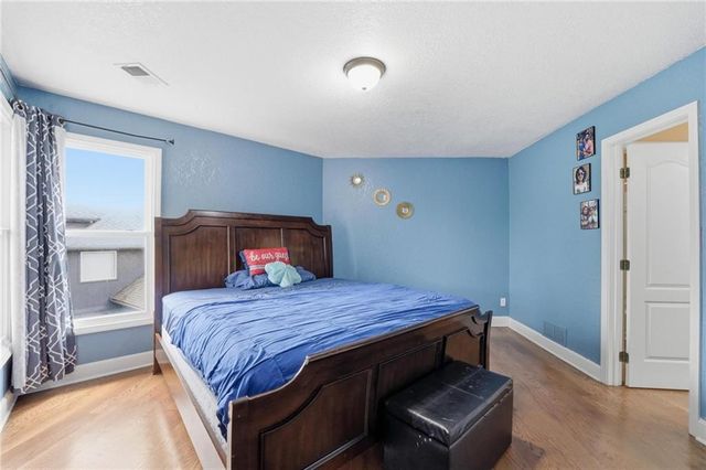 14741 Robinson Street, Overland Park, KS 66223