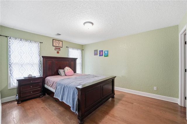 14741 Robinson Street, Overland Park, KS 66223