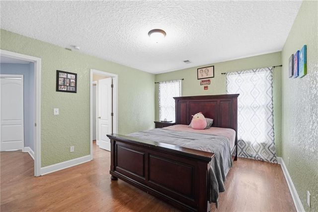 14741 Robinson Street, Overland Park, KS 66223