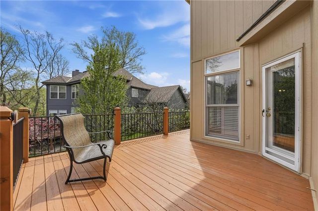 14741 Robinson Street, Overland Park, KS 66223