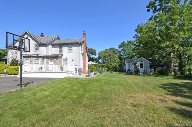 478 Marcy Avenue, Riverhead, NY 11901