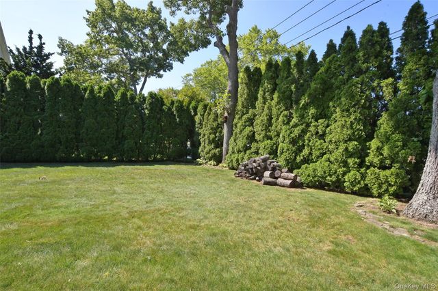 478 Marcy Avenue, Riverhead, NY 11901
