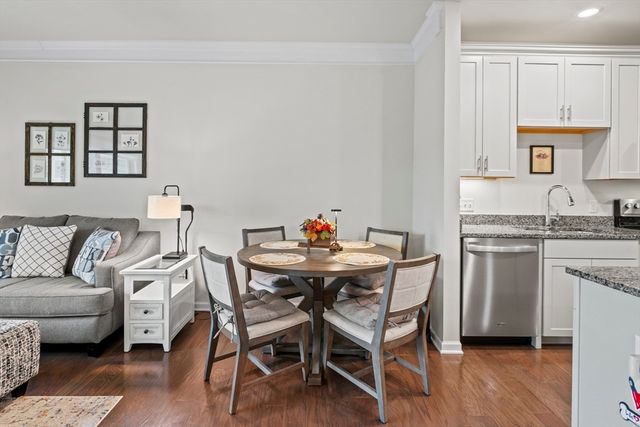 2 Talbot Way 2208, Westborough, MA 01581